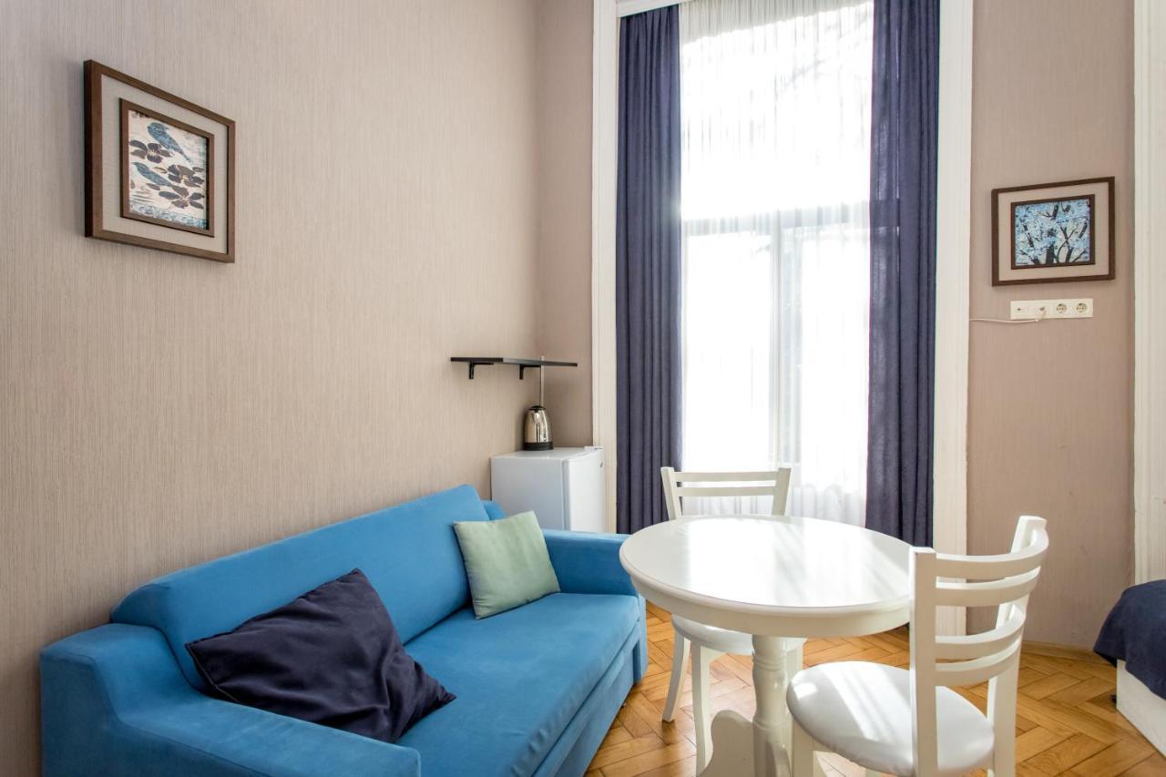 Hb Apartments Mari Brose Tbilisi Ngoại thất bức ảnh