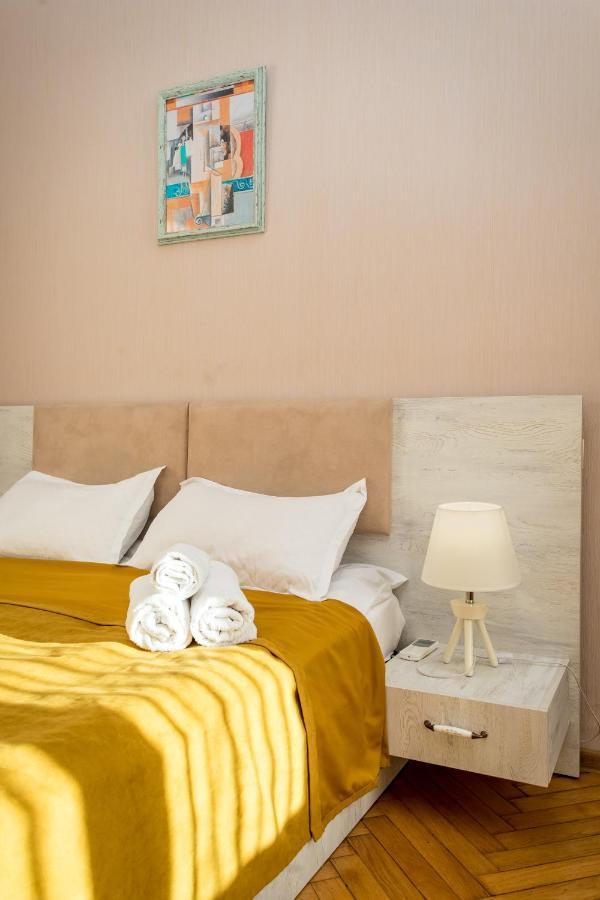 Hb Apartments Mari Brose Tbilisi Ngoại thất bức ảnh