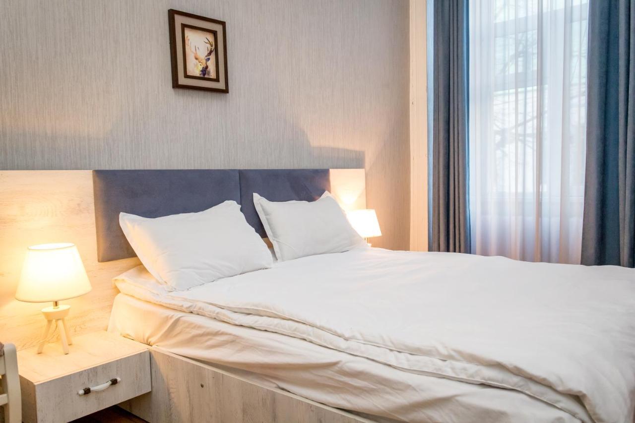Hb Apartments Mari Brose Tbilisi Ngoại thất bức ảnh