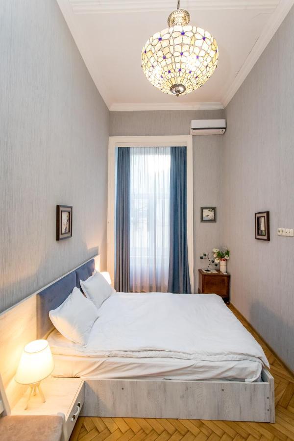 Hb Apartments Mari Brose Tbilisi Ngoại thất bức ảnh