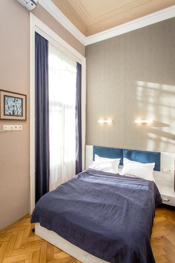 Hb Apartments Mari Brose Tbilisi Ngoại thất bức ảnh
