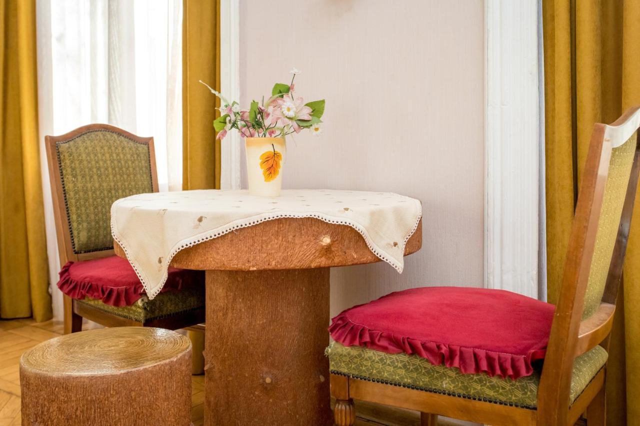 Hb Apartments Mari Brose Tbilisi Ngoại thất bức ảnh